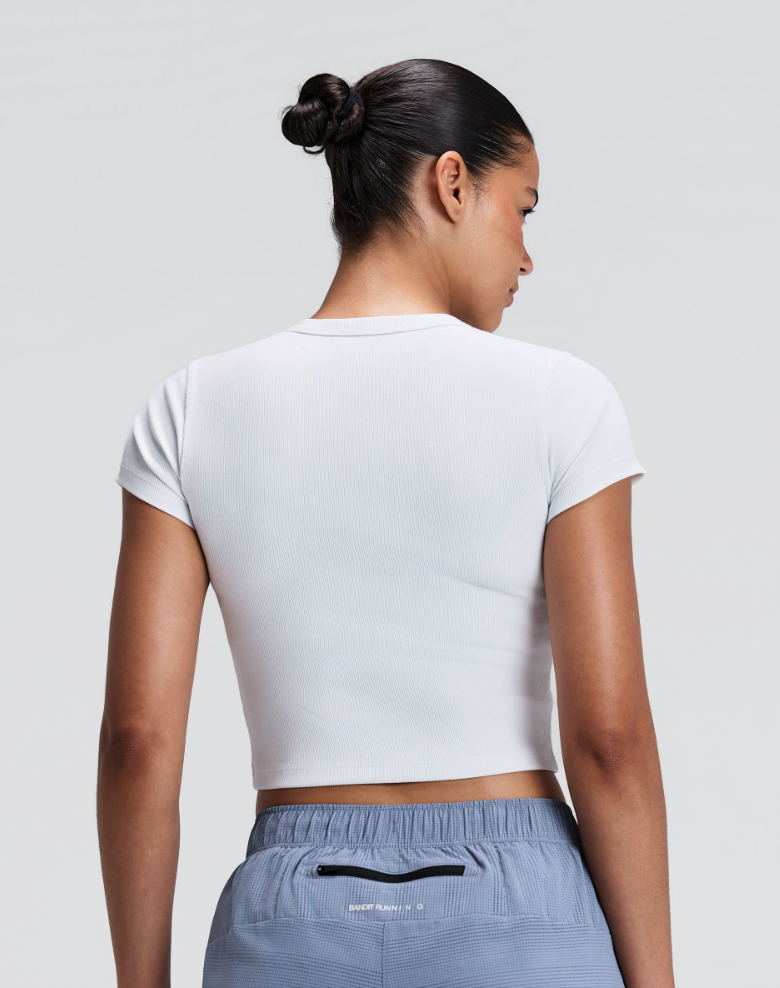 WOMEN VITUCCIA CROPPED PERFORMANCE TEE - WHITE