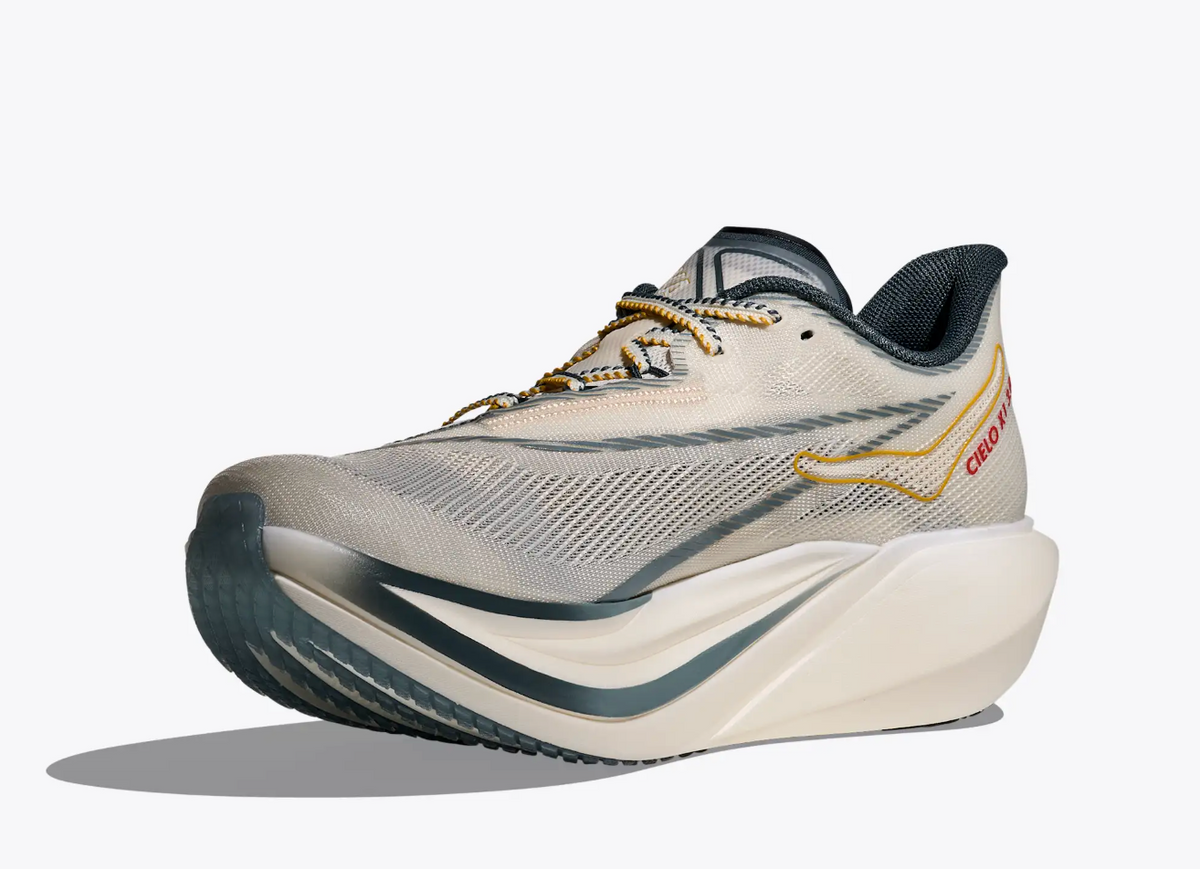 HOKA Cielo X1 3.0 — Unisex — Alabaster/Yellow Gold