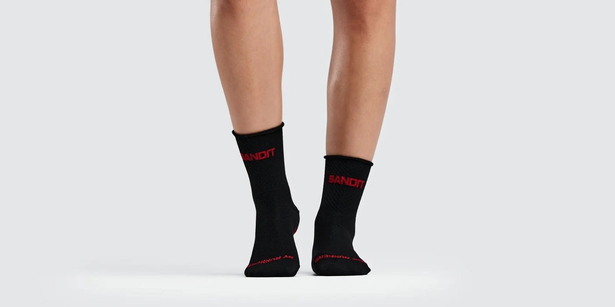 LITE RUN RIBBED QUARTER SOCK - BLACK WITH OXIDE RED